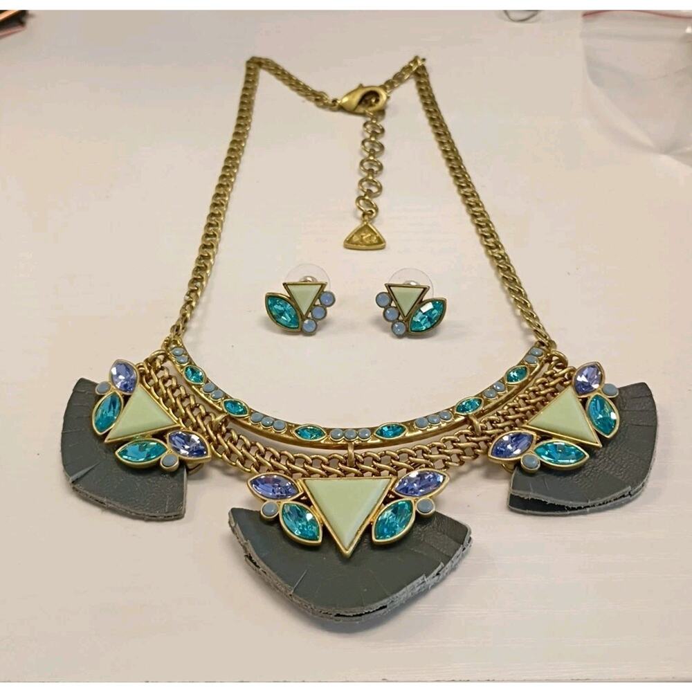 Silpada KR Posy Fringe Bib Leather Brass Swarovski Crystal Necklace And Earrings